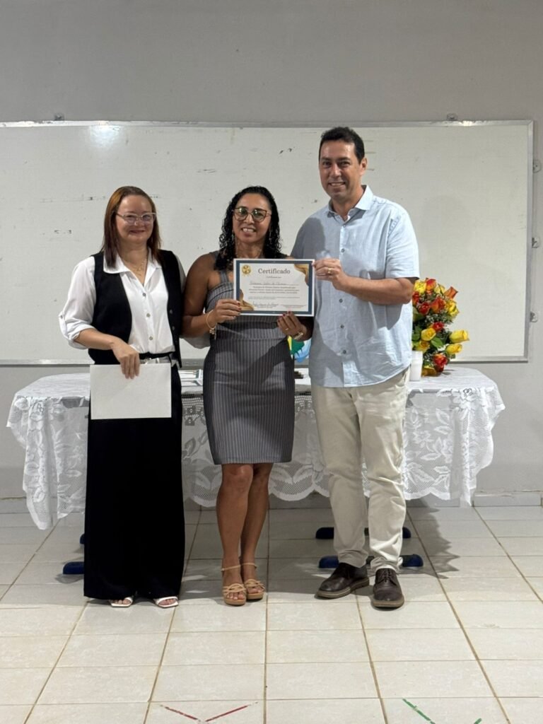 Novos Gestores Escolares Recebem As Boas Vindas Do Prefeito De Lucena, Léo Bandeira, Em Cerimônia Ocorrida No Centro De Capacitação